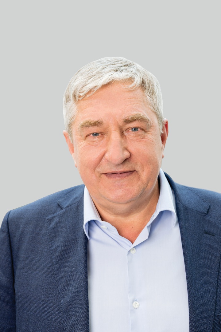 А. М. Усков