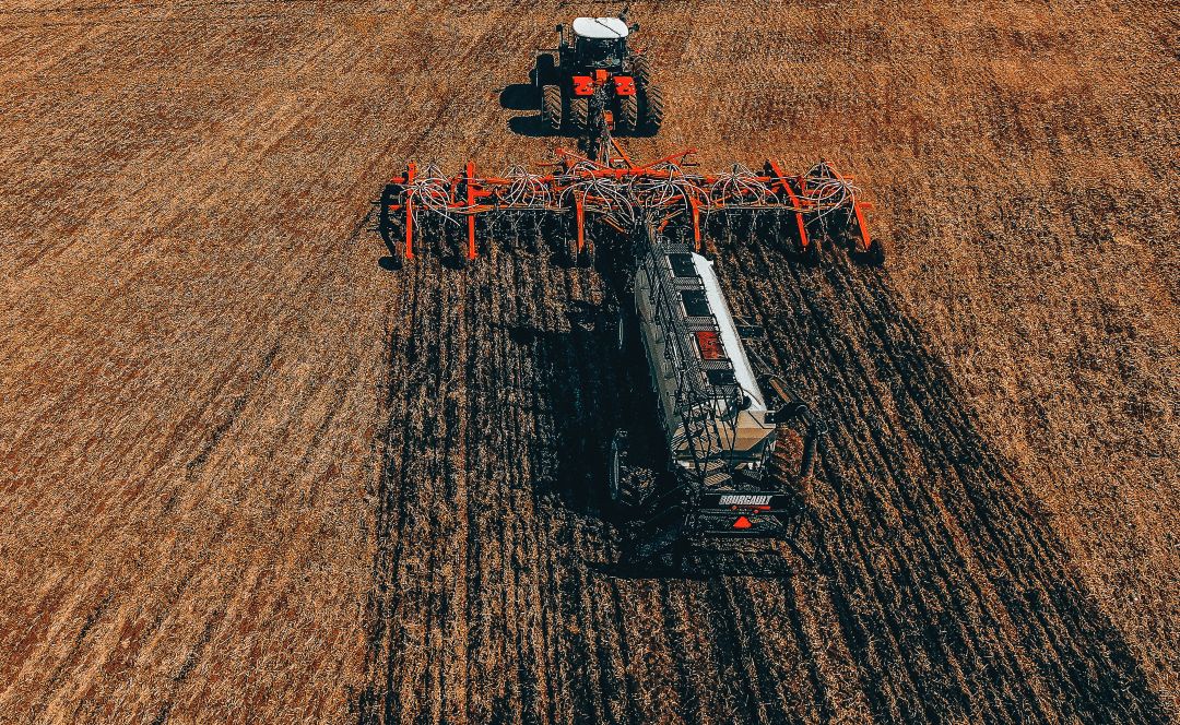 «Август-Агро». Посев по No-till сеялкой «Bourgault»
