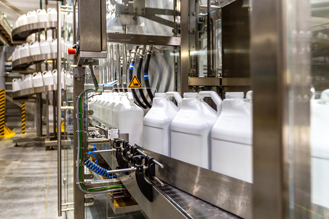 Доля рынка отечественных производителей пестицидов в России впервые превысила долю иностранных компаний